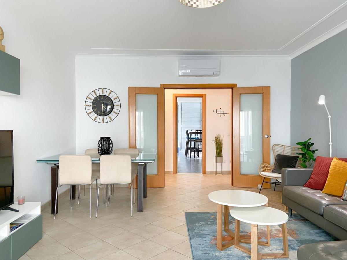 Apartamento Meia Poolside To Seaside Retreat #1936