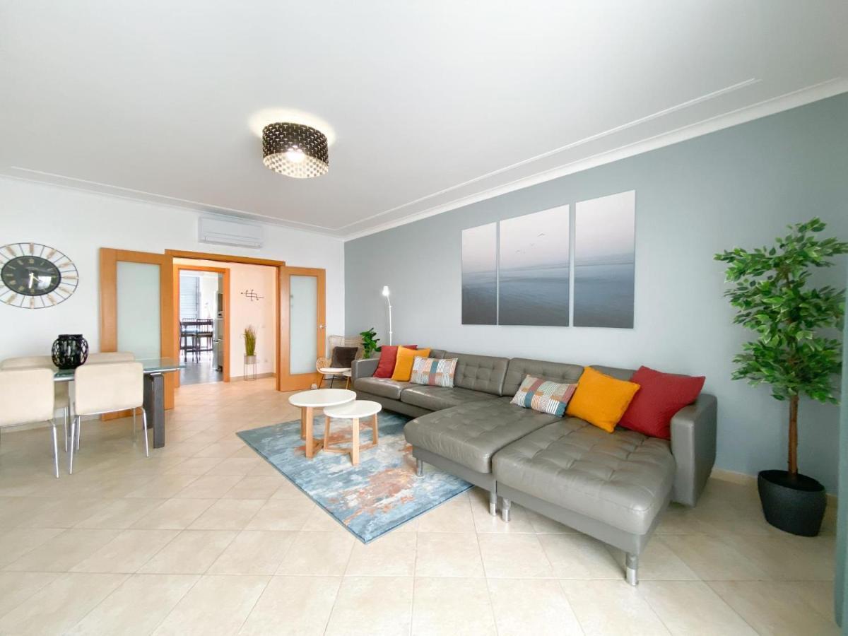 Meia Poolside To Seaside Retreat #1936 Apartment Lagos